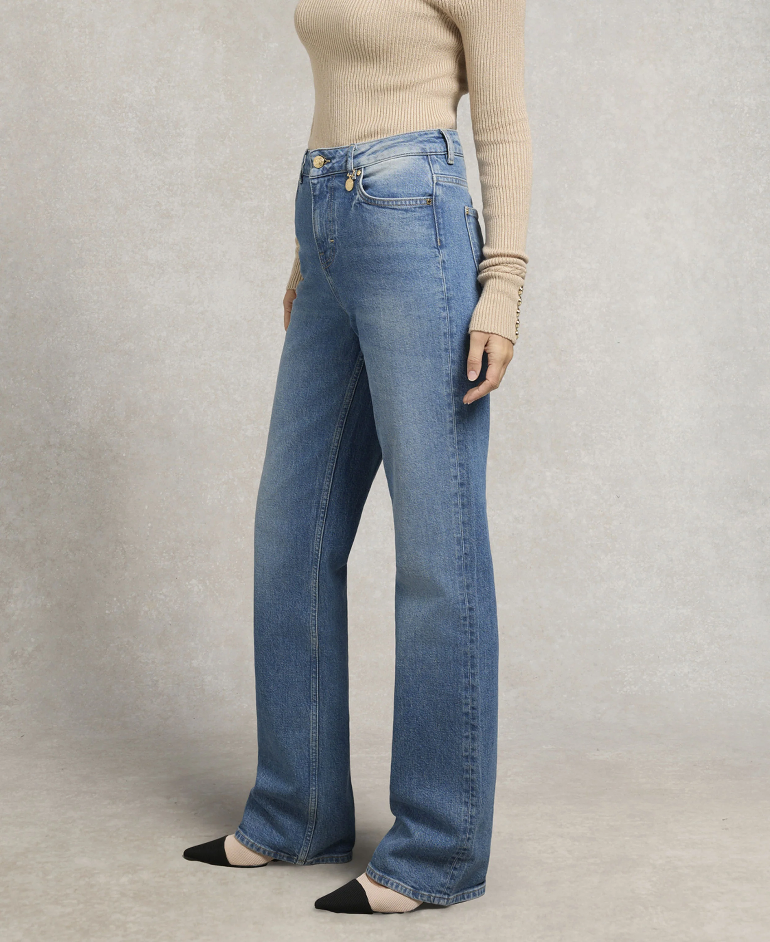 Classic Straight Jean - Classic Denim - Image 3