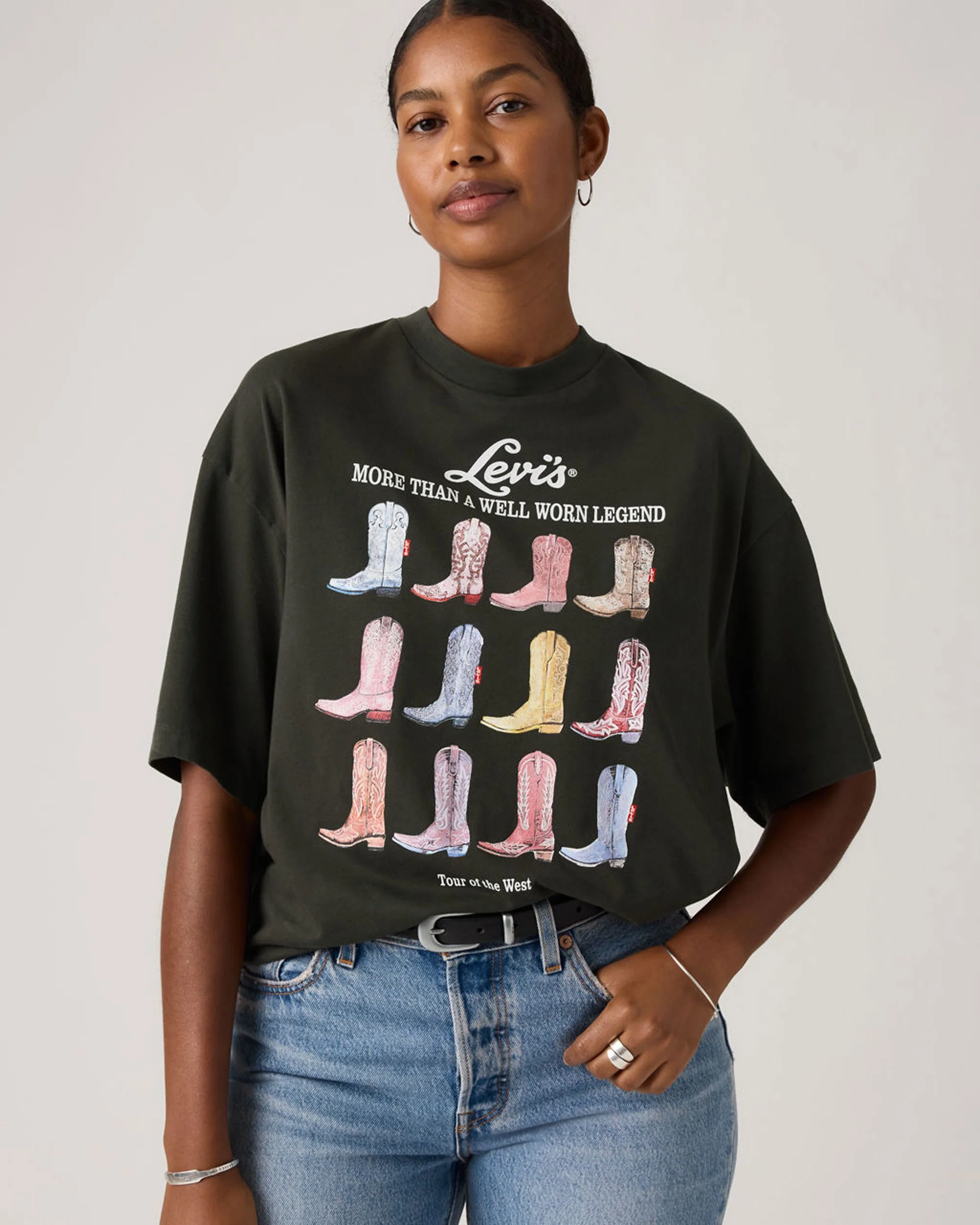 Graphic Short Stack Tee - All The Boots - Image 4